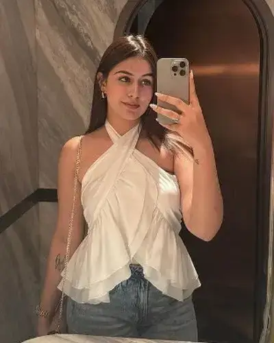 Escorts In Ausgram